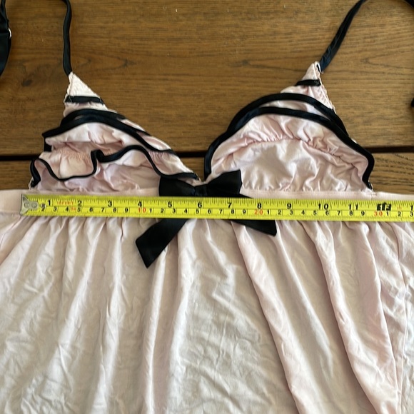 M Victoria’s Secret Baby Doll Intimate - soft pink/black, ruffles - Picture 8 of 10